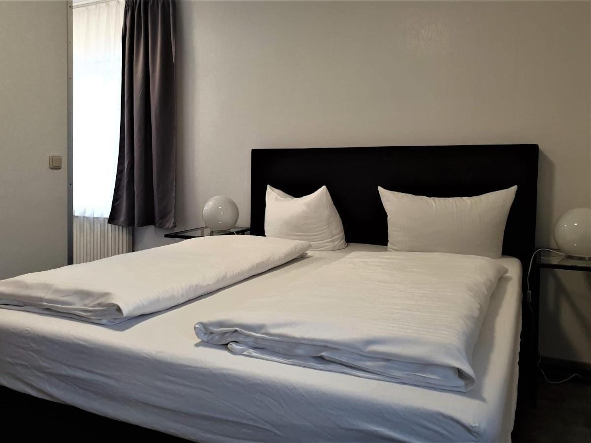 מאינינגן Hotel Wolke מראה חיצוני תמונה