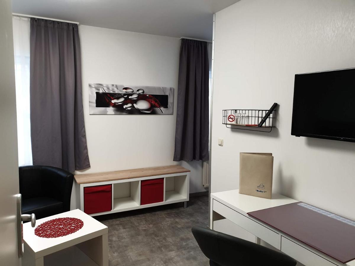 מאינינגן Hotel Wolke מראה חיצוני תמונה